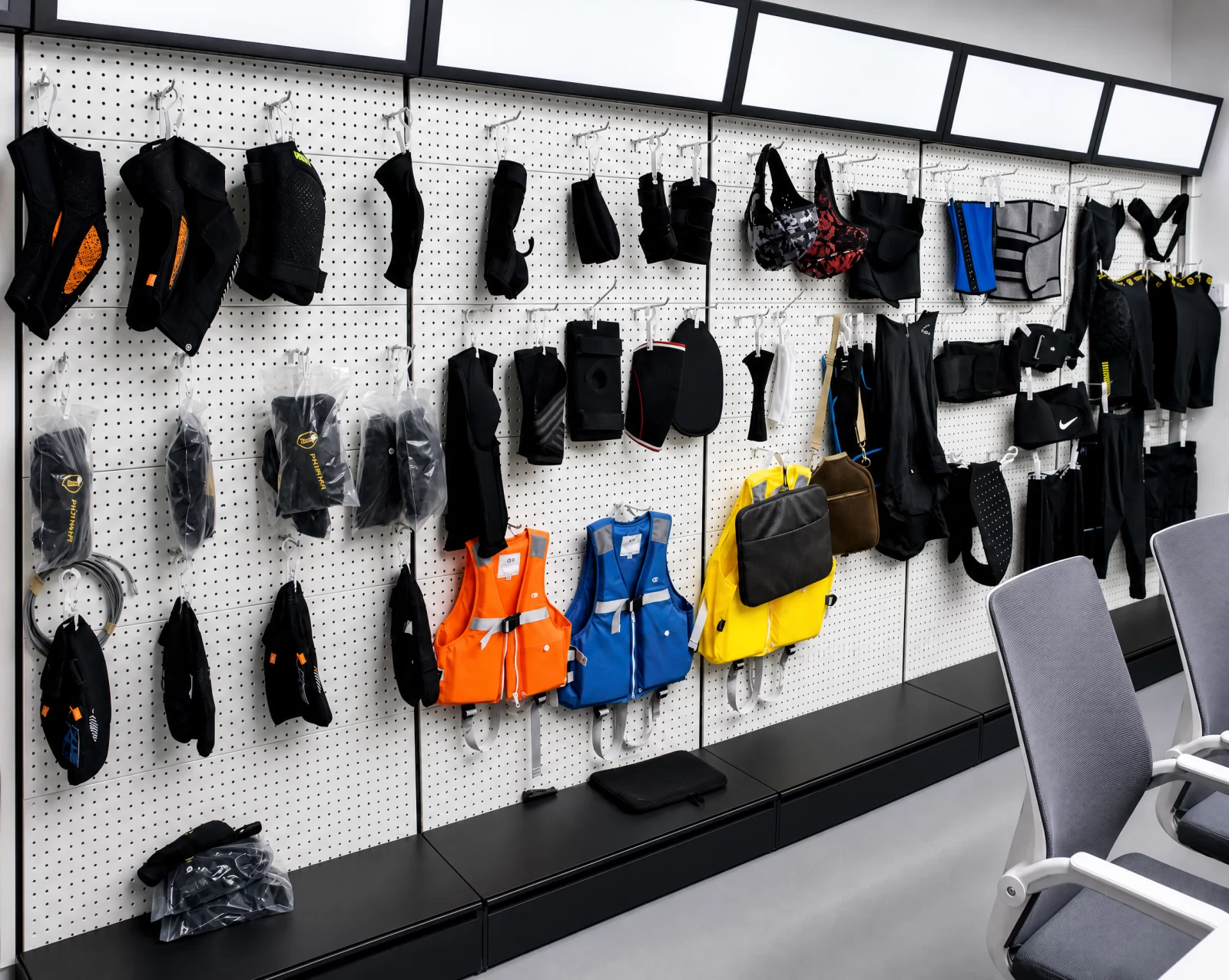 Sample Wall · Kazeloty